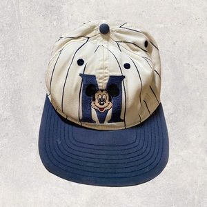 Vintage Disney Mickey Mouse SnapBack Hat